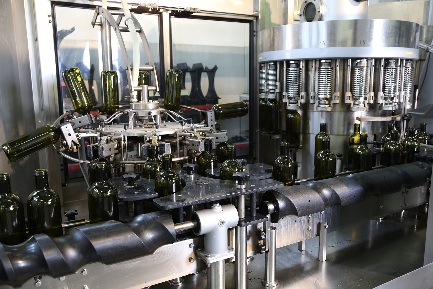 Oleificio toscano Morettini - produzione olio d'oliva - private label